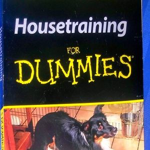 🐶Like NEW! Housetraining for Dummies Book 🐶